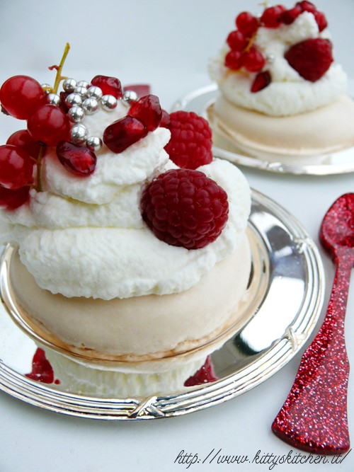 Aggiungi “Pepe rosa” a tavola: La pavlova