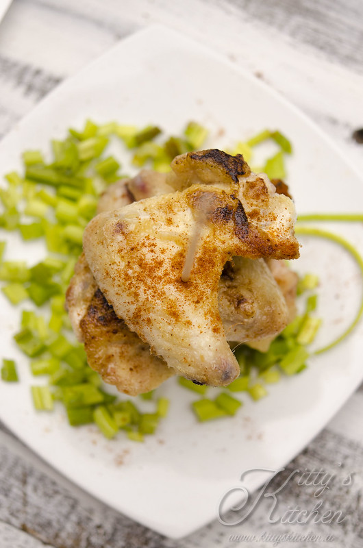 Alette di pollo con miso e paprika