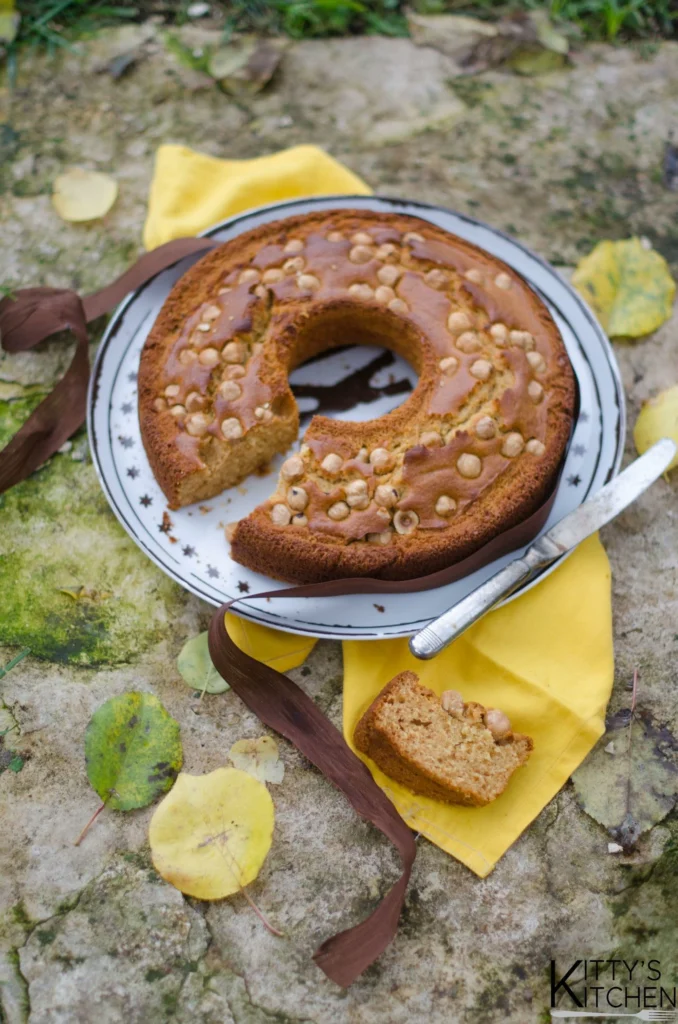 Ciambella miele, nocciole e tartufo