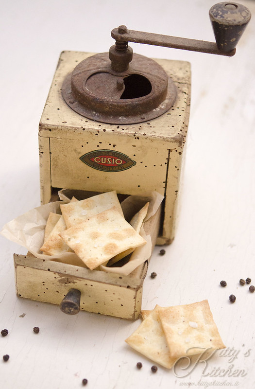 Crackers al pepe