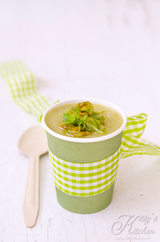 Crema di zucchine e fiori