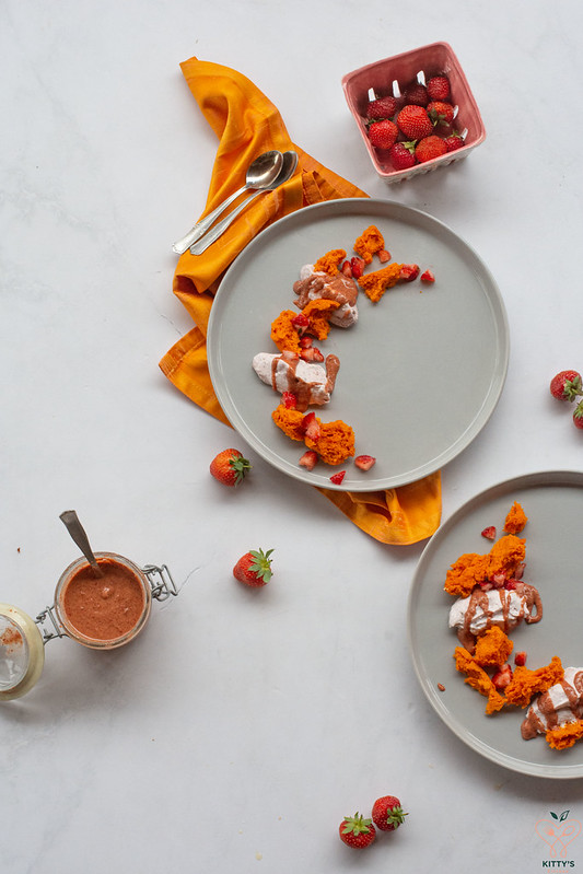 Dessert alle fragole, con mousse al mascarpone