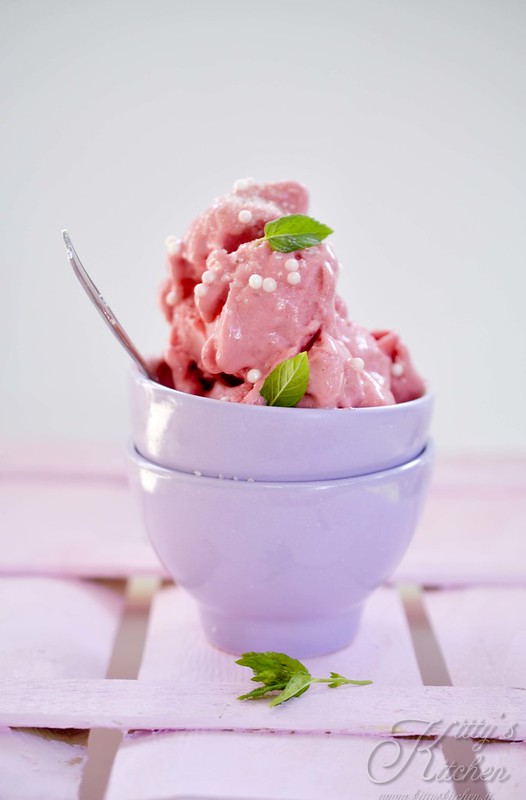 Frozen yogurt