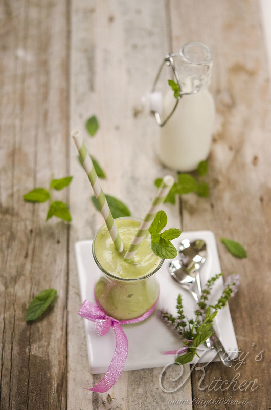 Frullato di avocado e menta