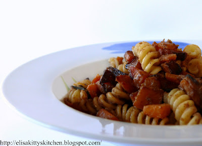 Fusilli con mousse di borlotti e zucca saltata
