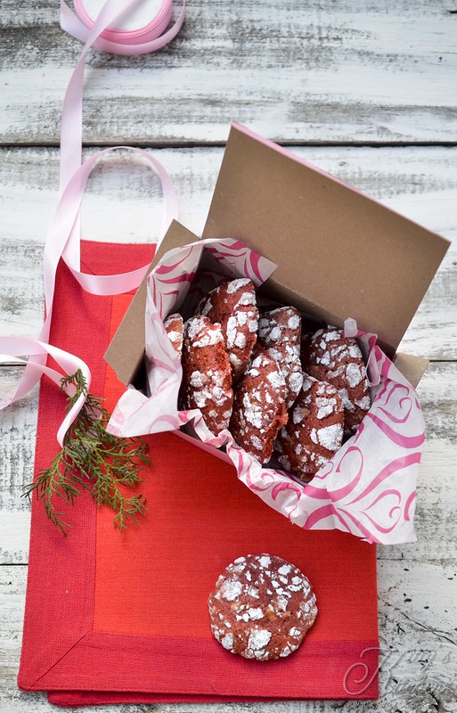 Giant Red Velvet Crinkles Cookies