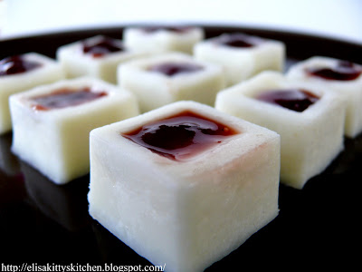 Mini-Panna cotta al cocco con ribes