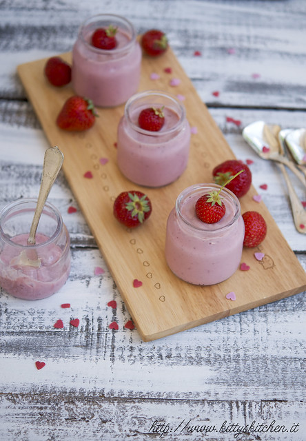 Mousse alle fragole e tofu