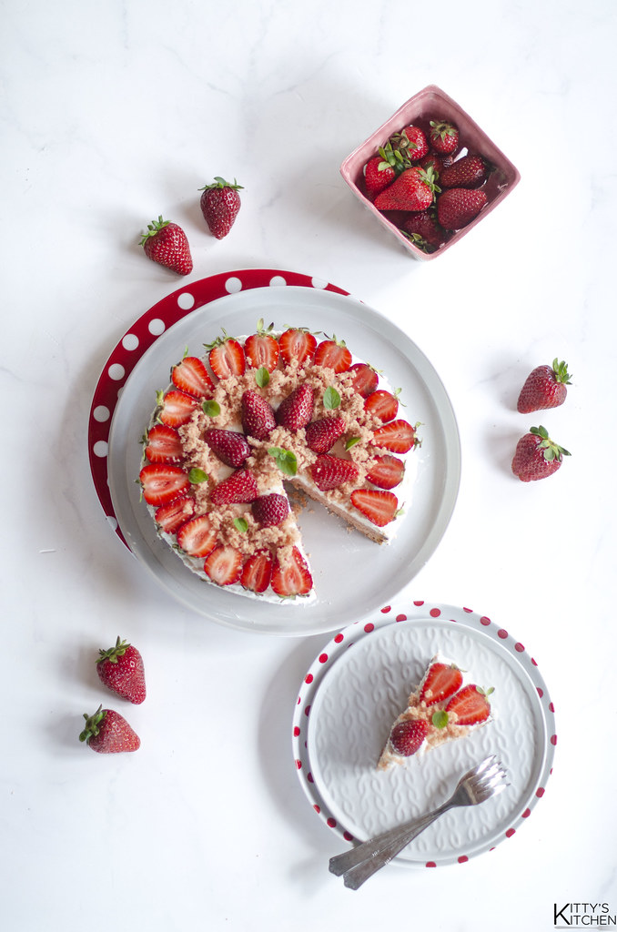 Pan di fragola, torta frullata veloce