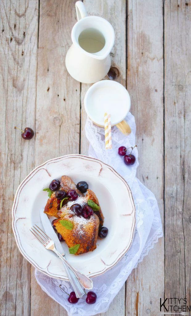 Pain Perdu, latte dell’erba e ciliegie