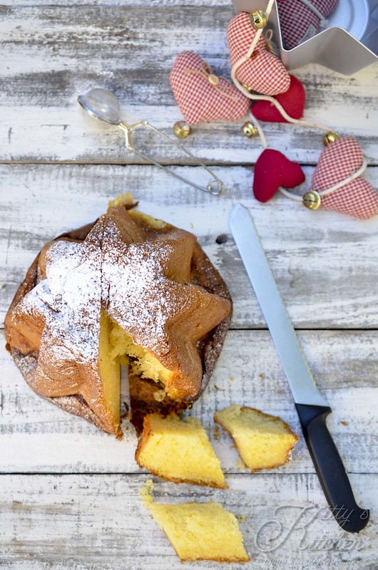 Pandoro doppio impasto con lievito di birra