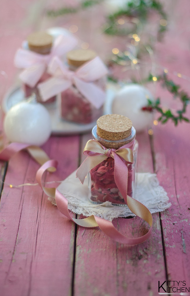 Preparato per cioccolata calda rosa