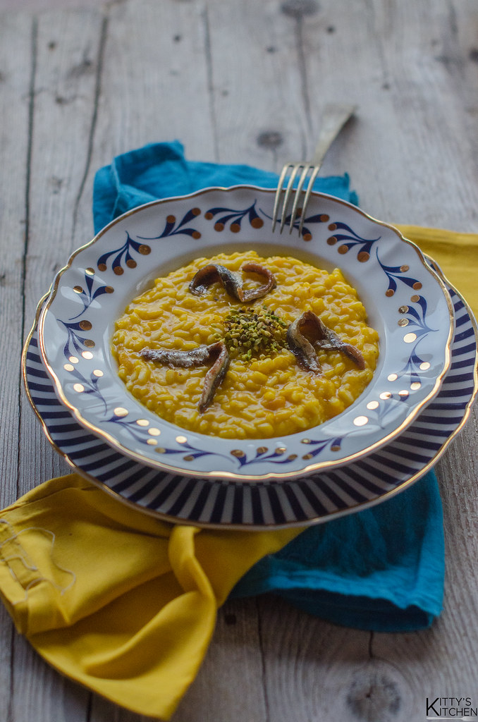 Risotto alla zucca, alici e pistacchi