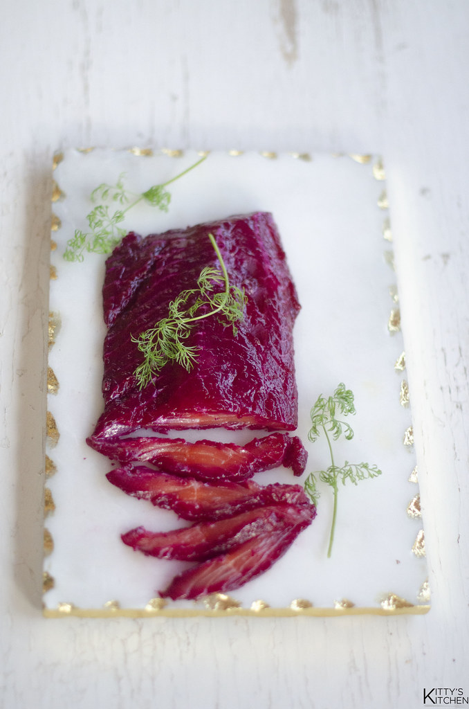 Salmone Gravlax mele e latticello