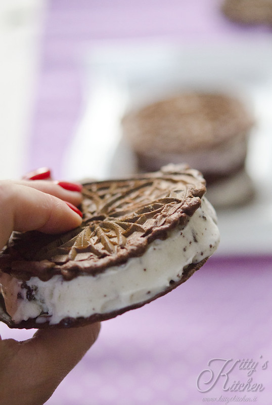 Sandwich gelato alla stracciatella