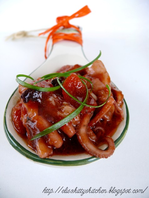 Seppioline in umido piccanti ai tre pomodori e olive taggiasche