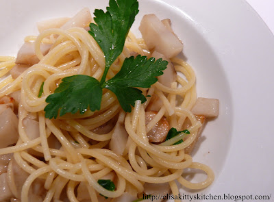 Spaghetti calamari e topinambur