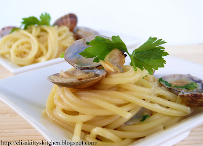 Spaghetti colatura di alici di Cetara e vongole