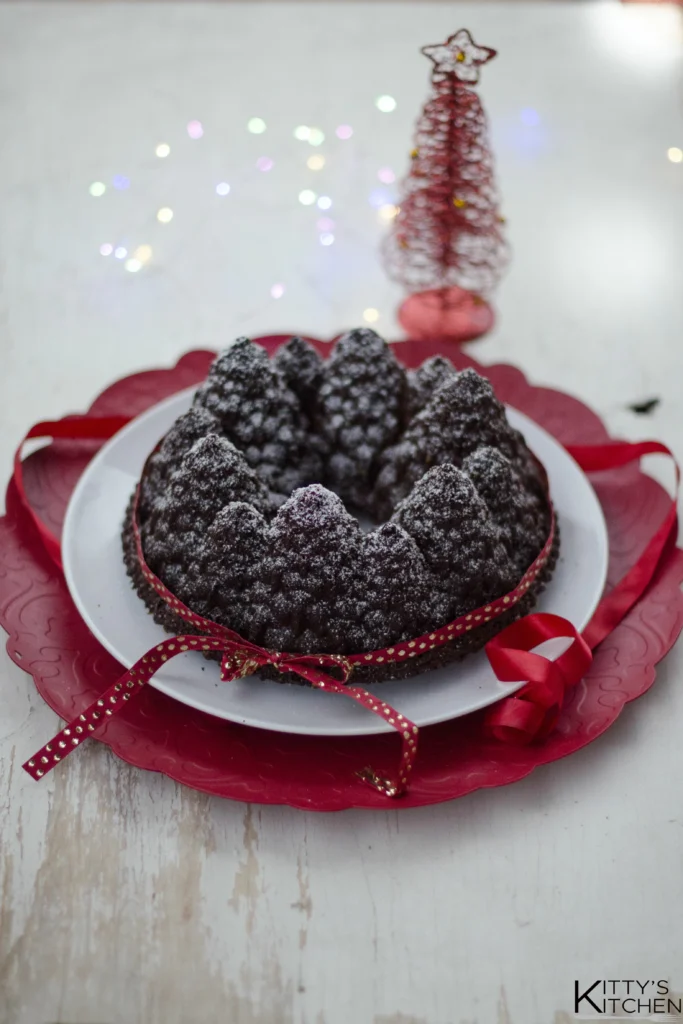 Sticky Gingerbread Cake