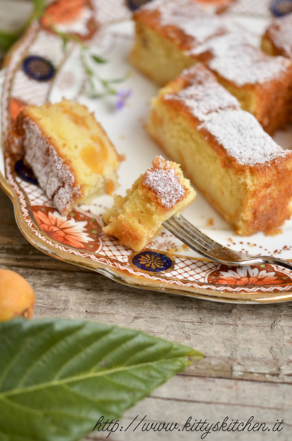 Storie di nespole e di come nascono i cake