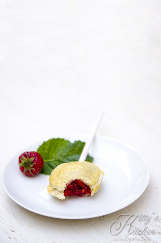 Strawberry Hand Pie