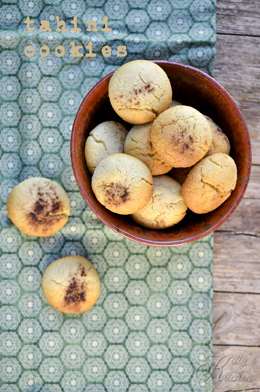 Tahini cookies