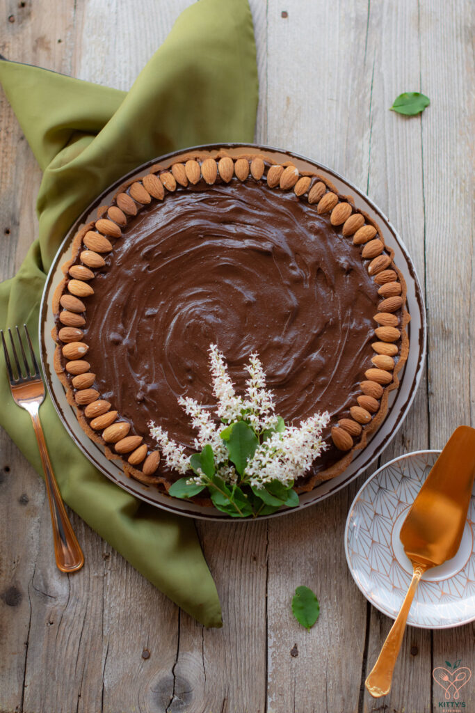 Tart cioccolato, arancia e mandorle