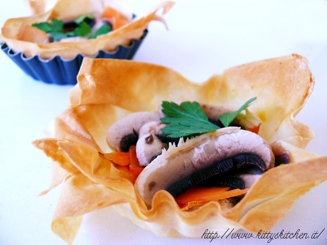 Tartellette con robiola champignon e zucca
