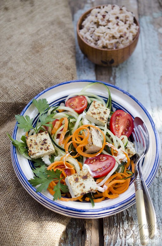 Tofu vegetables noodle