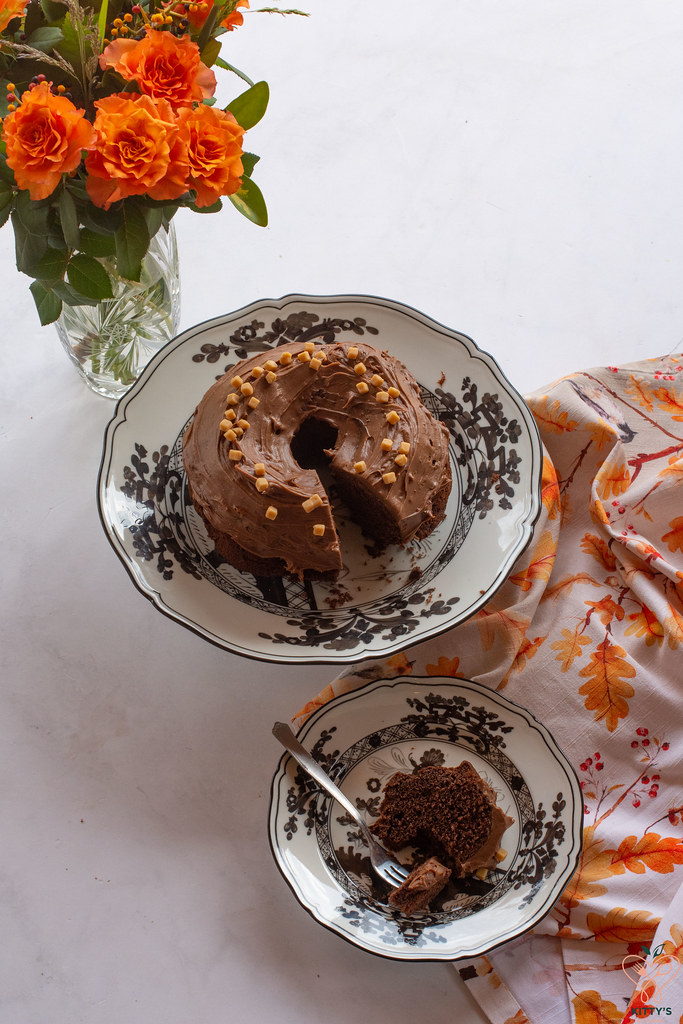 Torta ciobar con ganache al cioccolato al caramello