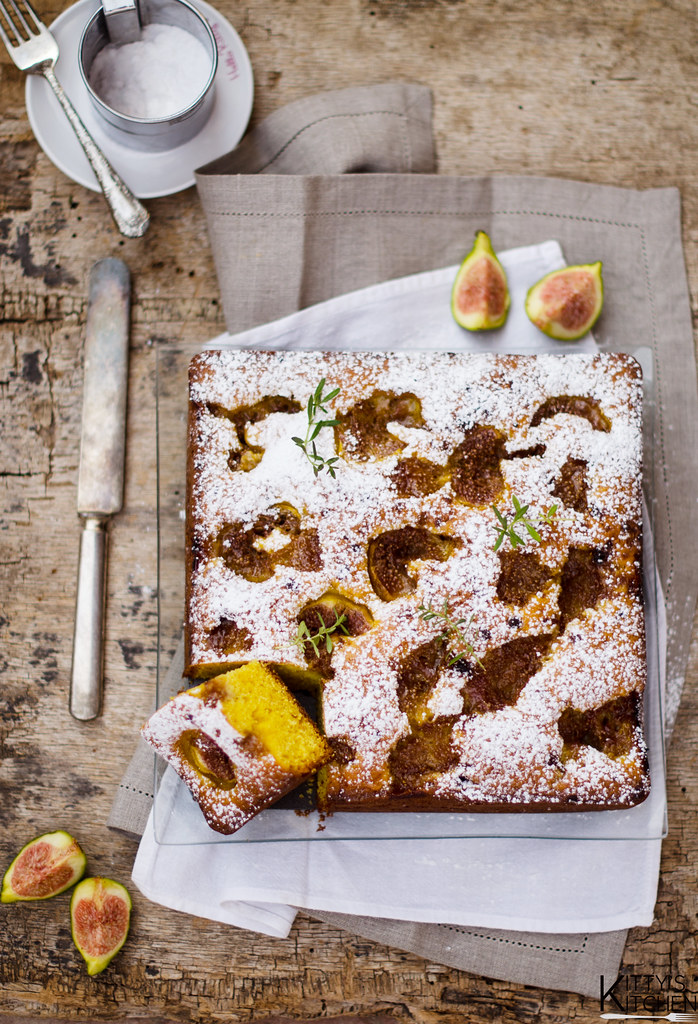 Torta mascarpone, fichi e santoreggia