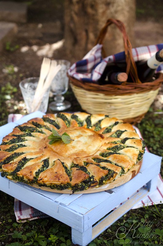 Torta Pasqualina a Fiore
