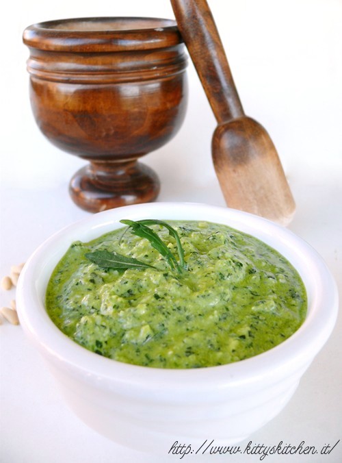 Trofie alle castagne con pesto di rucola