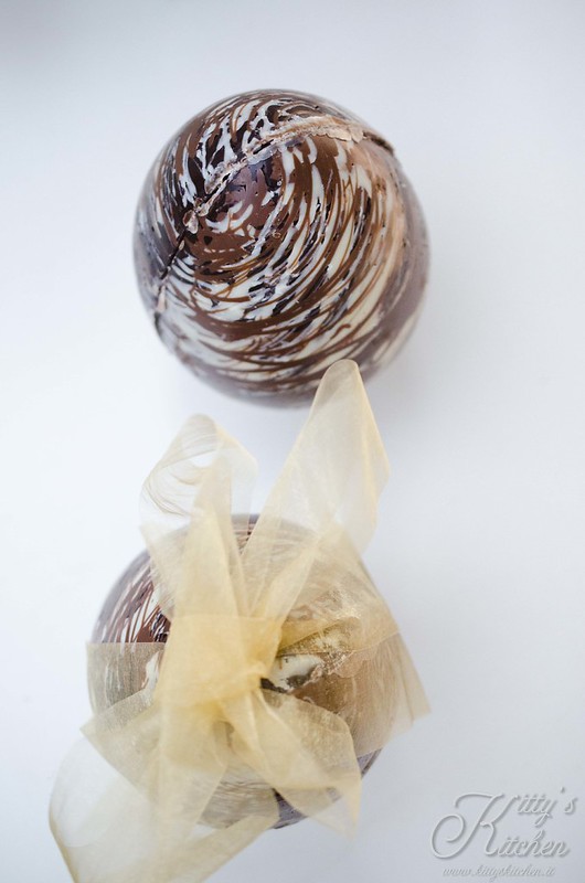 Uova di cioccolato marmorizzate