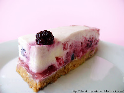 White chocolate cheesecake with mixed berries