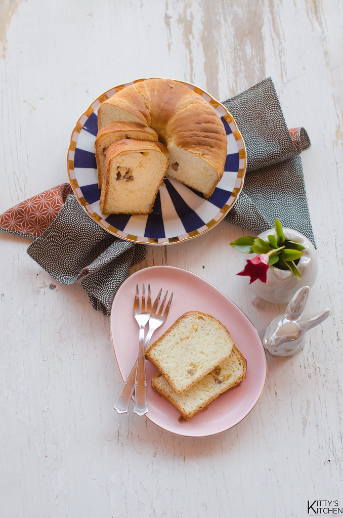 Wool roll Bread